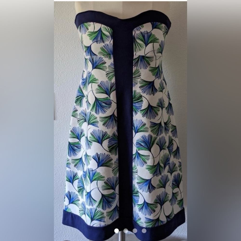 Lilly Pulitzer strapless Let’s get Ginky XL stretch
